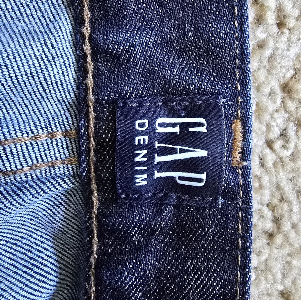 GAP Men's Skinny Jeans  - 31x30 - (Measures 31x29) - Picture 4 of 10